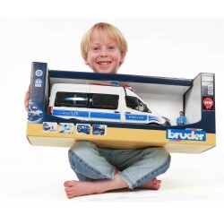 Bruder MB Sprinter Polis Minibüsü Figür ve Aksesuarları - 5