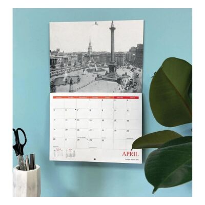 Carousel Calendars Nostalgic London A4 2027 Aylık Duvar Takvimi - 6