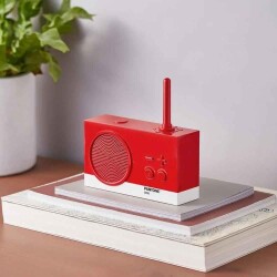 Lexon x Pantone Tykho 3 Bluetooth Hoparlör ve Radyo Kırmızı - 3